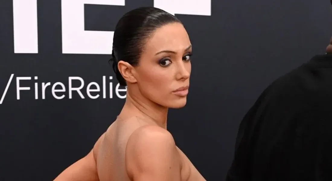 Bianca Censori fait encore sensation avec une tenue audacieuse pour faire du roller 