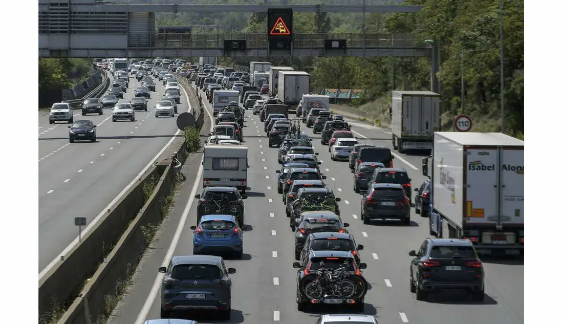 Samedi noir sur les routes : un chassé-croisé intense pour les vacances d'été