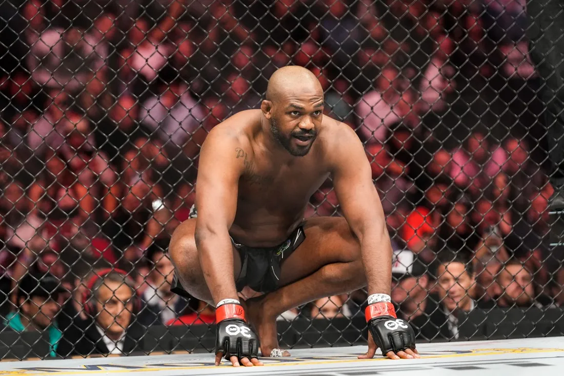 Jon Jones : il vient de fracturer la jambe d'un fan