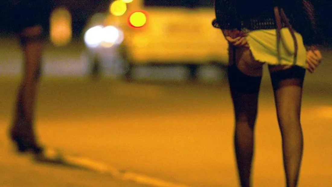 Propriétaires piégés : la prostitution envahit les locations Airbnb