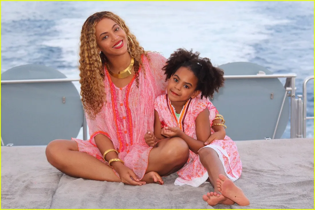À seulement 6 ans, Rumi Carter établit un nouveau record dans le Billboard Hot 100