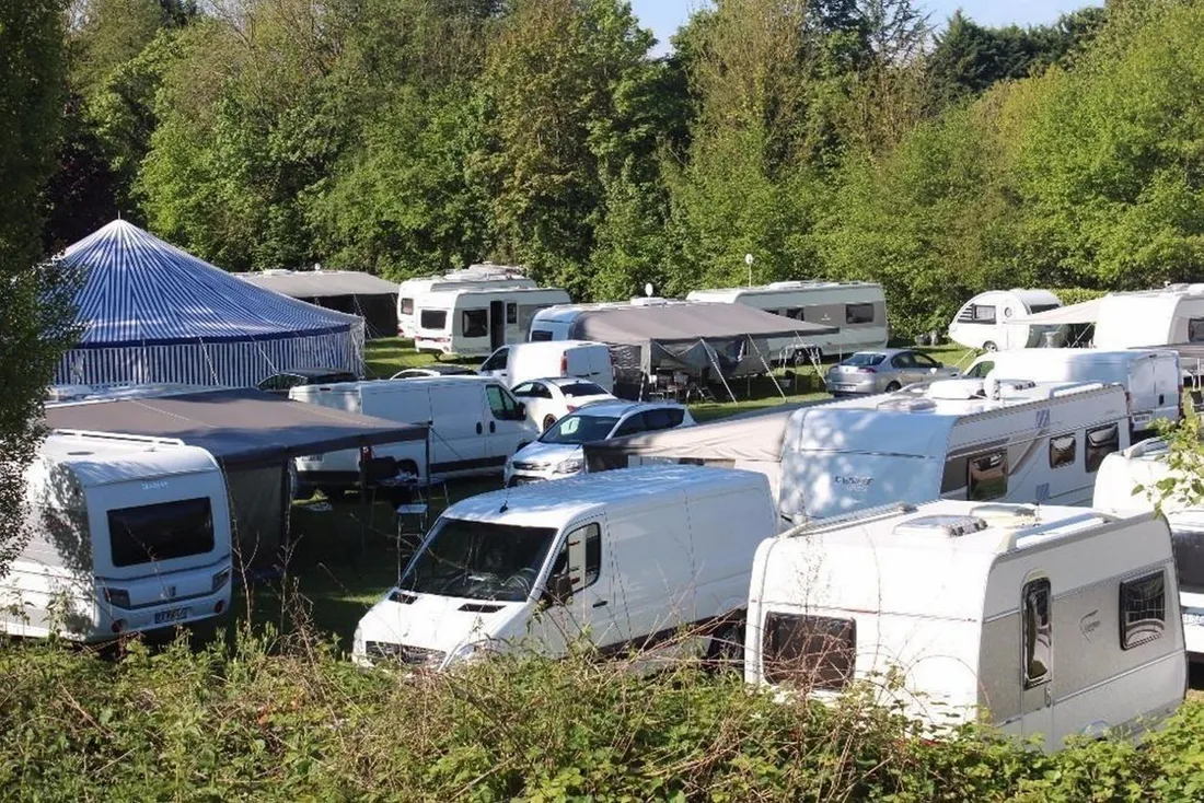 [ SOCIETE ] Martigues: Les martégaux déplorent la présence des gens du voyage à Sainte Croix