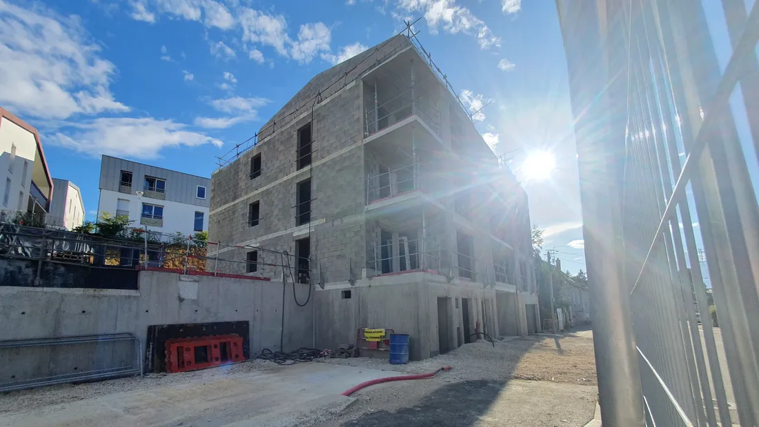 INSEE / étude création logement et évolution population