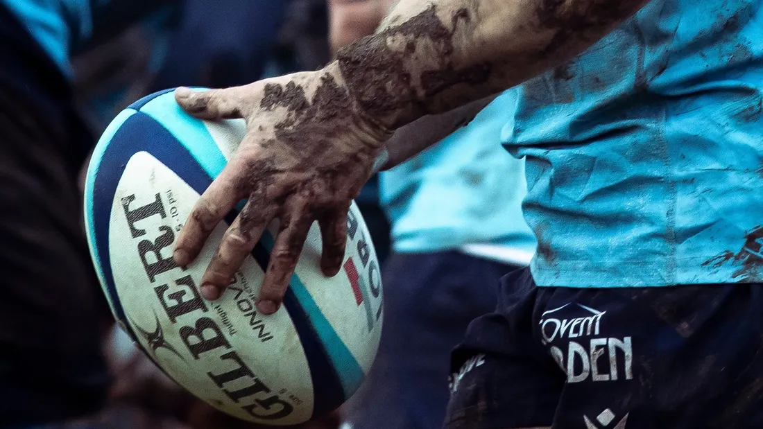 Rugby Chartres ballon