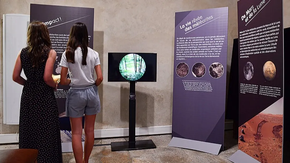 Vue de salle exposition Météorites