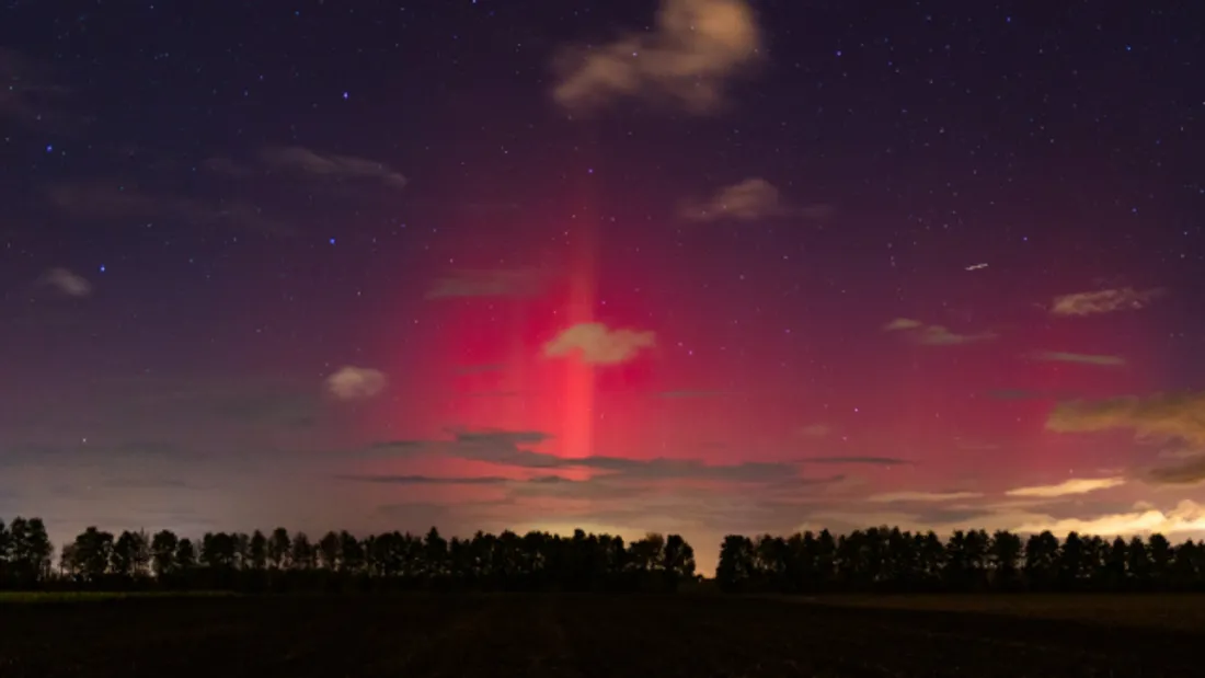 Des aurores boréales en France : regardez les plus belles photos capturées la nuit dernière 
