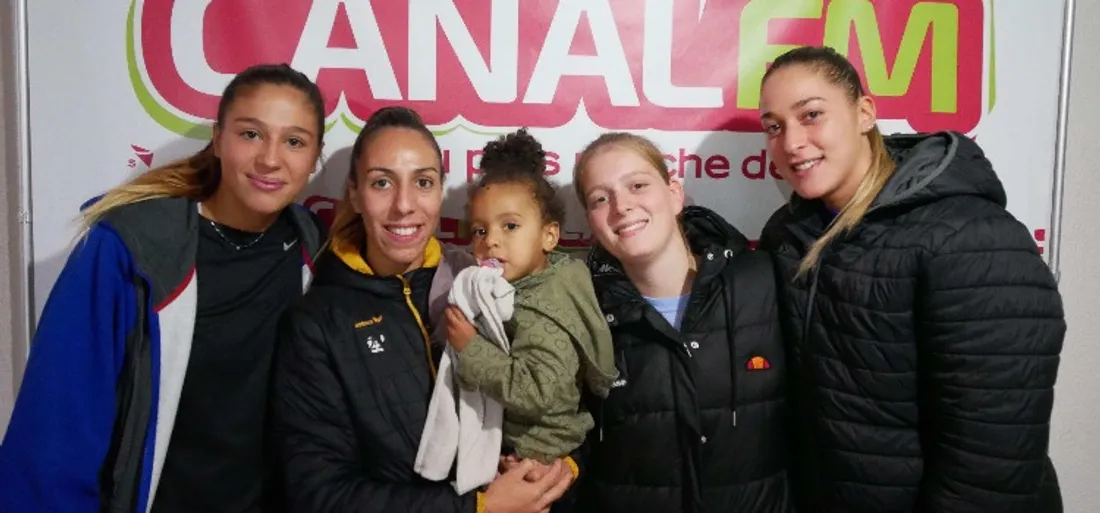 CANAL FM