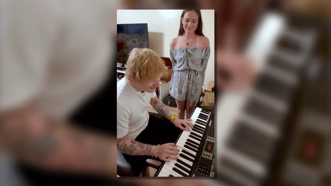 Ed Sheeran chez une fan