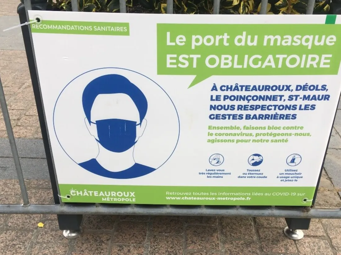 Panneau port du masque obligatoire à Châteauroux