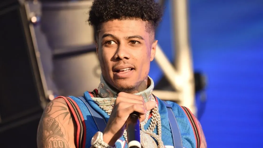 Blueface visé par une enquête pour avoir engagé des strip-teaseuses pour son fils de 6 ans