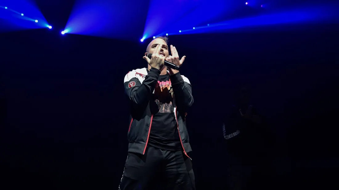 JUL annonce un nouvel album et embrase la scène rap 