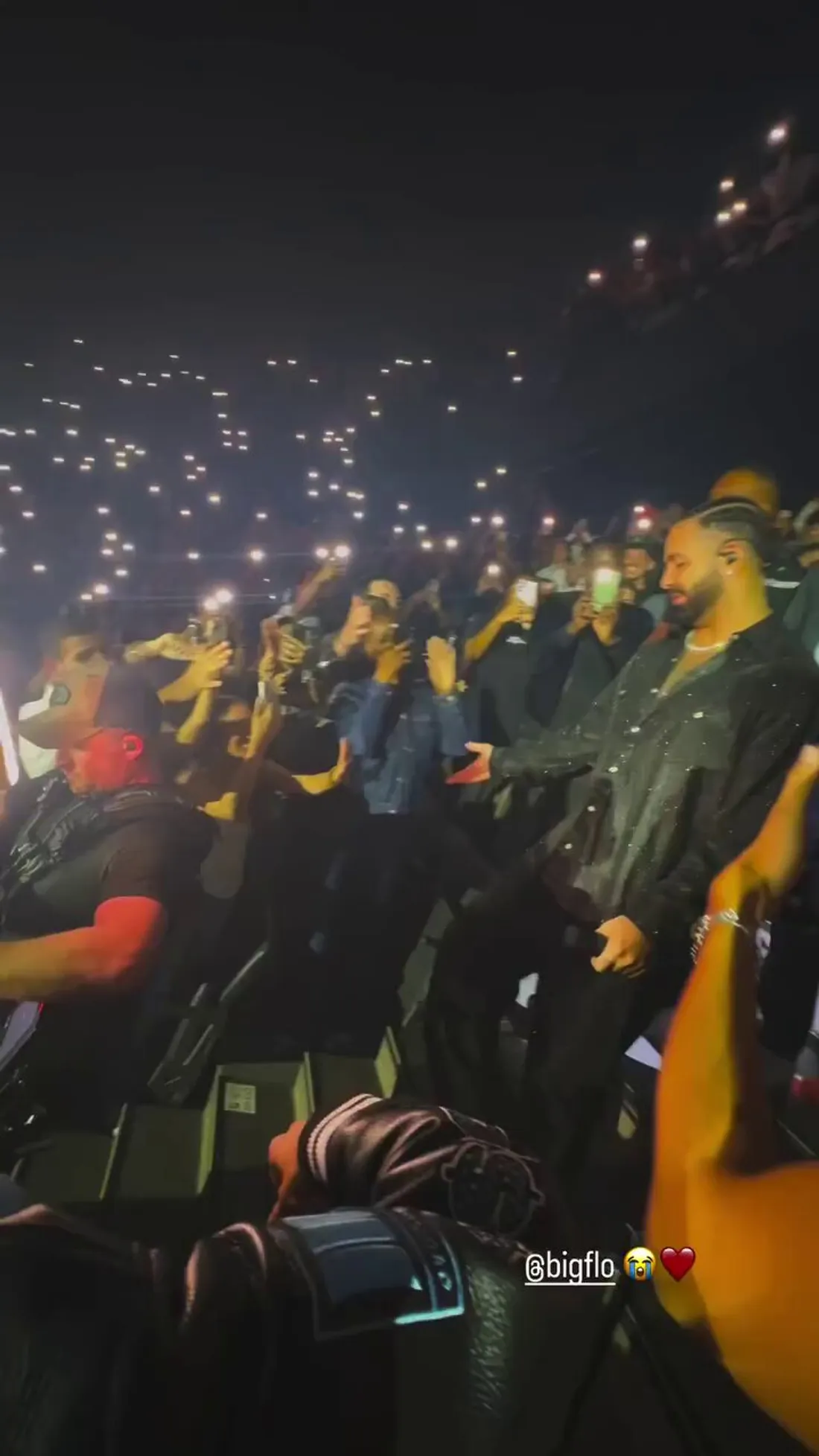 À Paris, Drake reconnaît Bigflo avant de monter sur scène