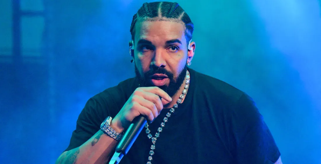 Drake annonce une tournée internationale avec nostalgie