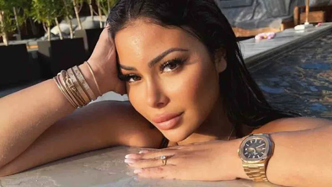  Maeva Ghennam attire la fureur des internautes après un post !