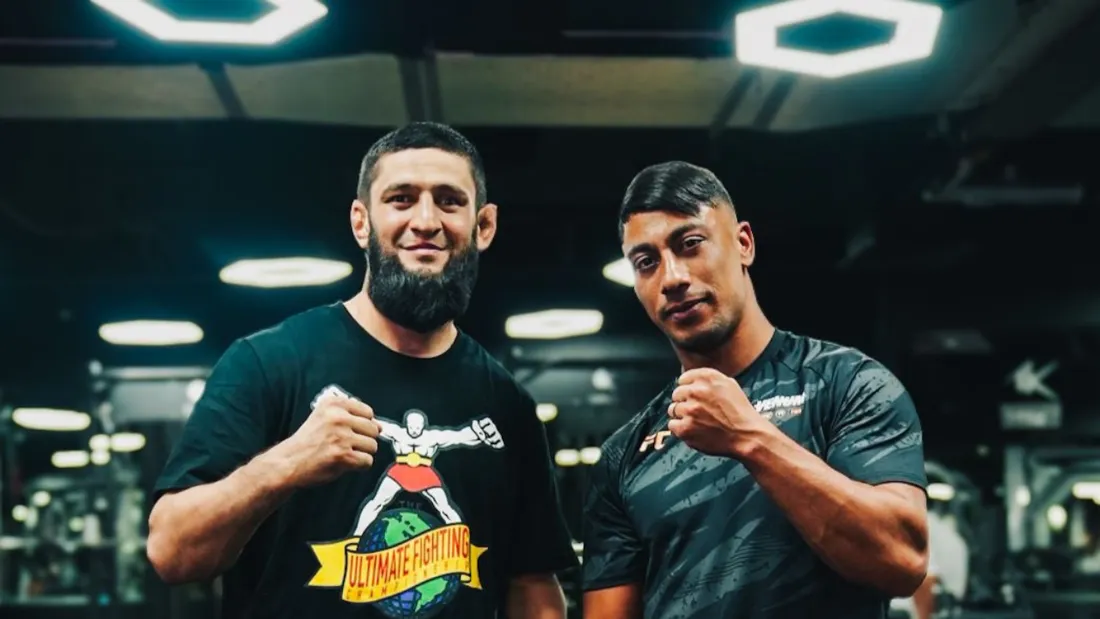 Maes se lance au MMA avec la star Khamzat Chimaev