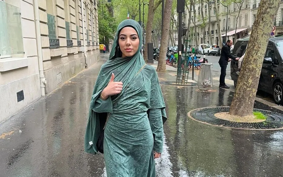 Agression à Paris : Une touriste marocaine voilée se fait cracher dessus !