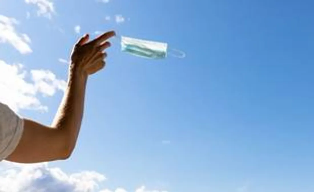 [SANTE]: Et si on lâchait le masque en intérieur dès le mois prochain.