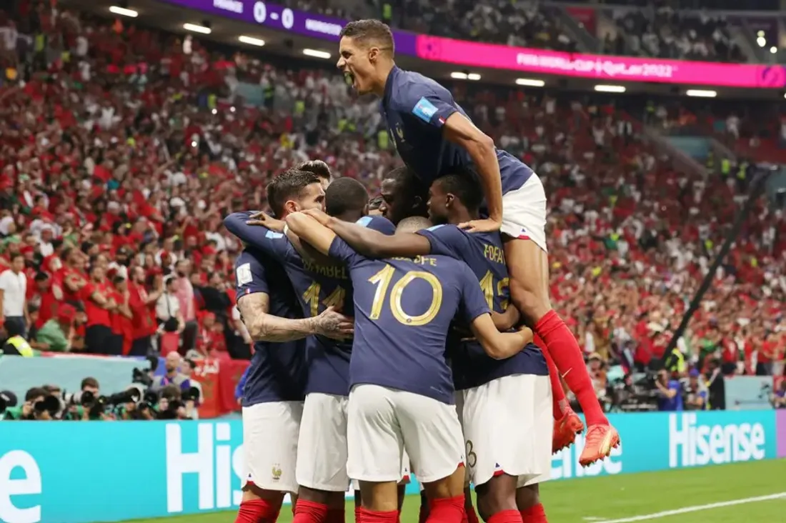 [ SPORT ] Football/QatarWorldCup: Les bleus poursuivent le rêve en finale 