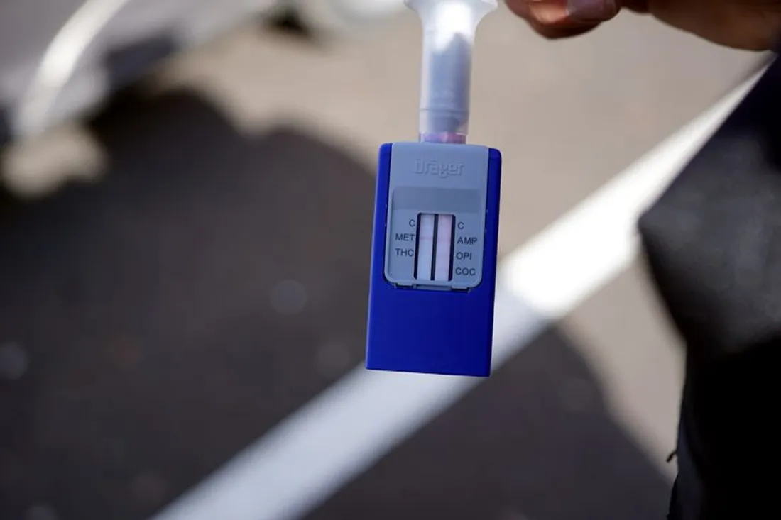 Tests salivaires obligatoires pour les chauffeurs de bus scolaires