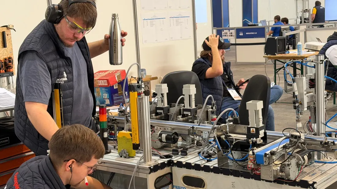 Le chartrain, âgé de 22 ans, a performé dans la catégorie Mécatronique. 