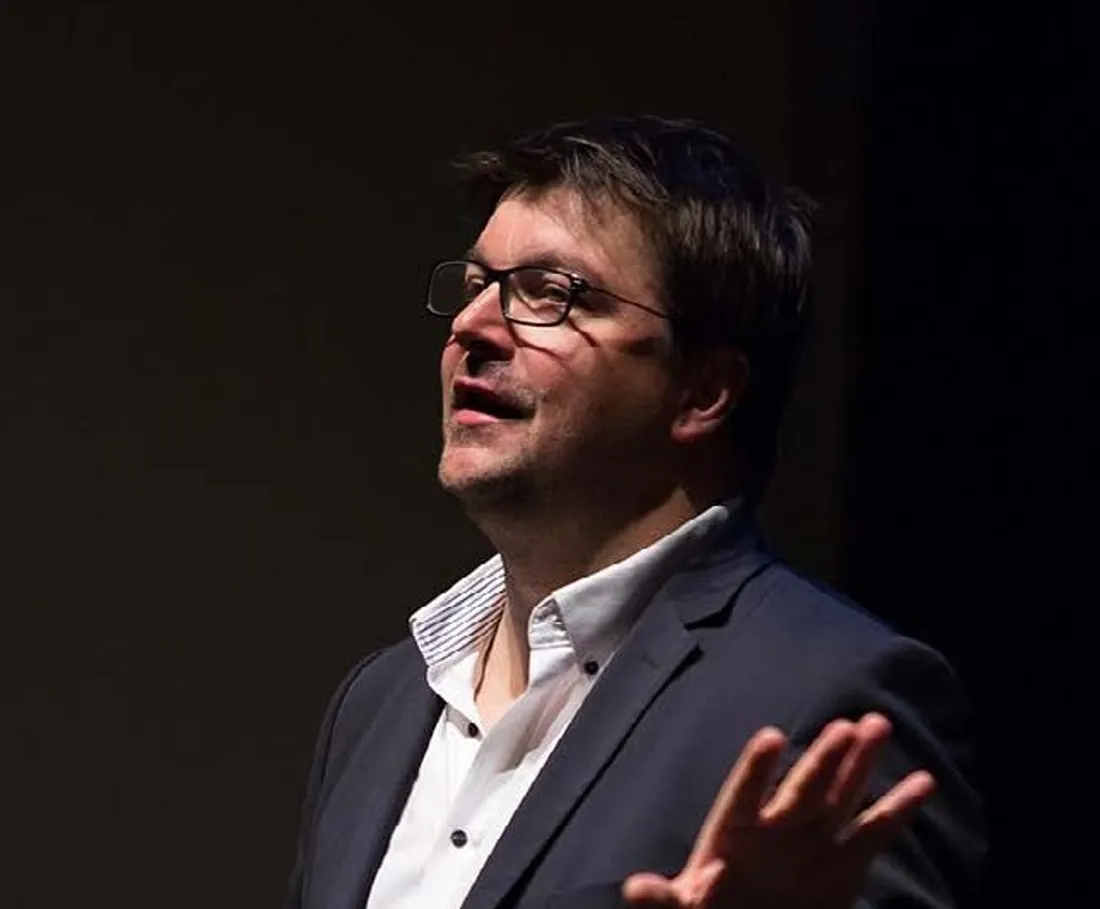 ARTENAY (45) - Humour musical : Tout le monde écrit des chansons