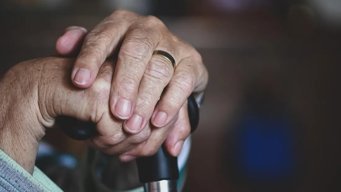 personnes âgées - rencontres entre générations