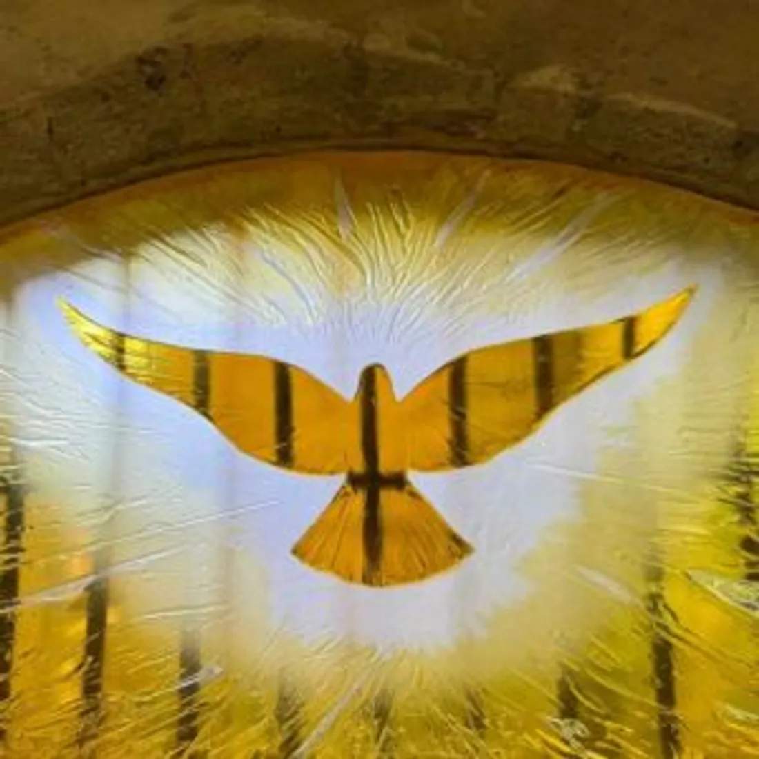 CHARTRES - Conférence : Les vitraux de la crypte