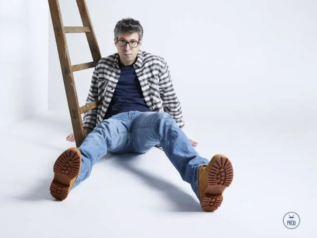 AFFICHE : Spectacle « En bas de l'échelle » de Matthieu Nina au OFF à Chartres ce 7 novembre 2024