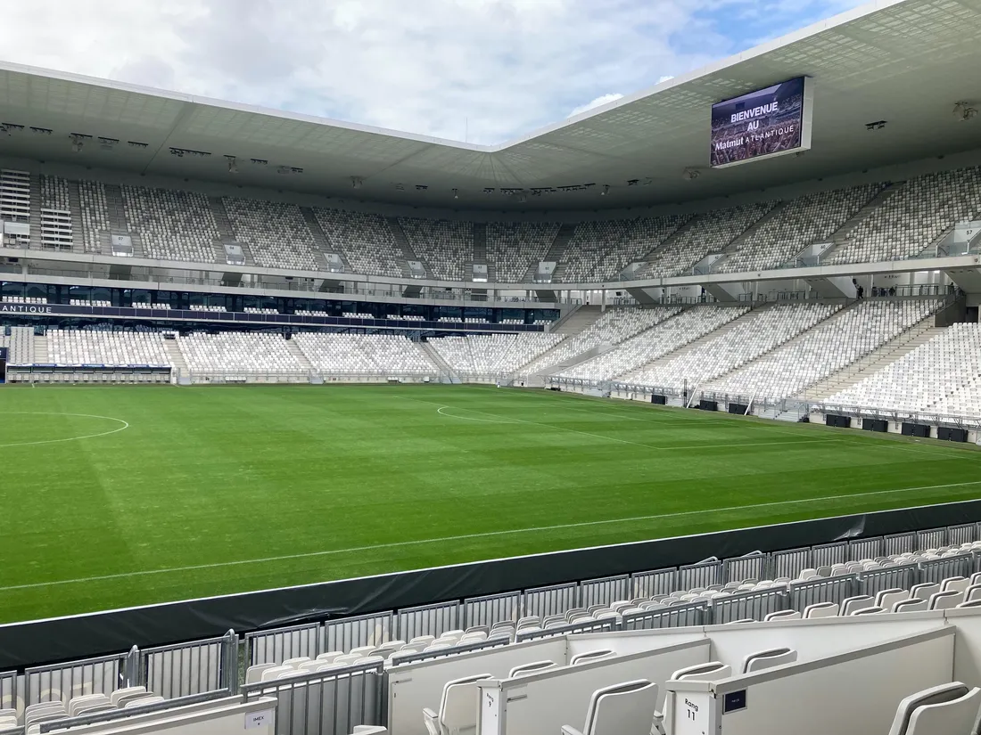 Forces de l'ordre et secours ont investi le Stade Matmut de Bordeaux toute une après midi