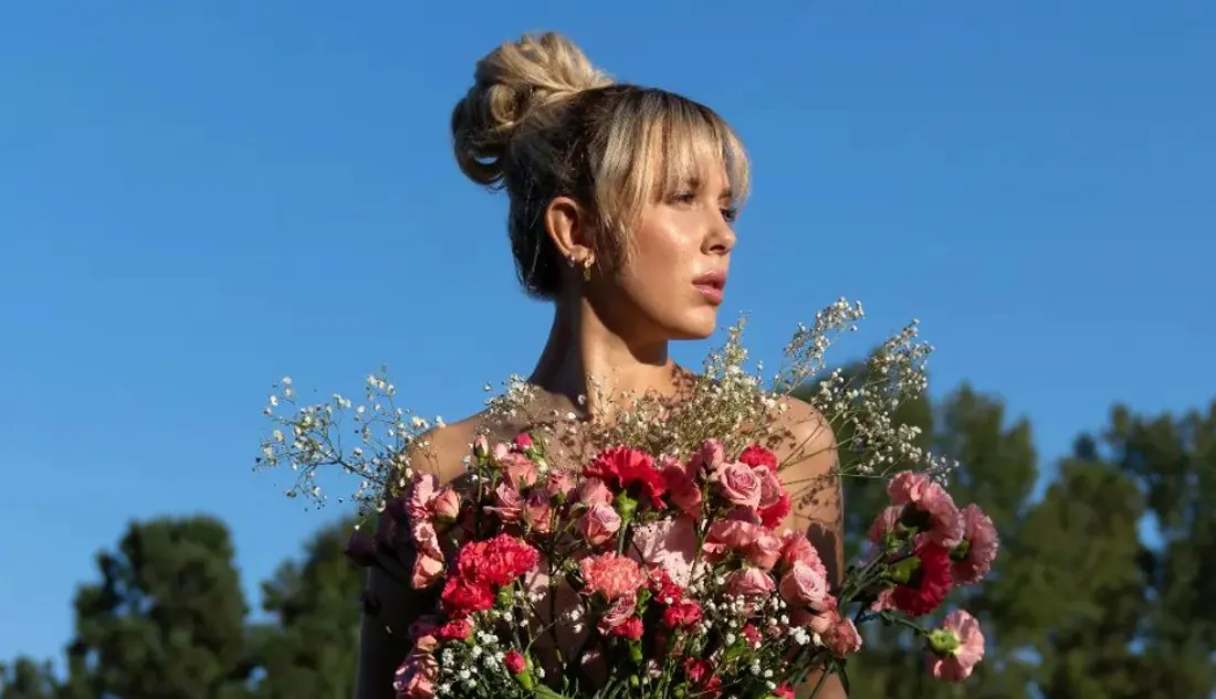 Millie Bobby Brown devient écrivaine avec un premier livre inspiré par sa grand-mère