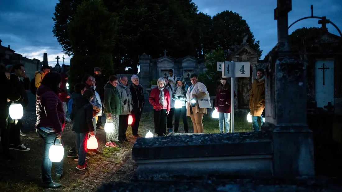  Des visites nocturnes au cimetière de Tours