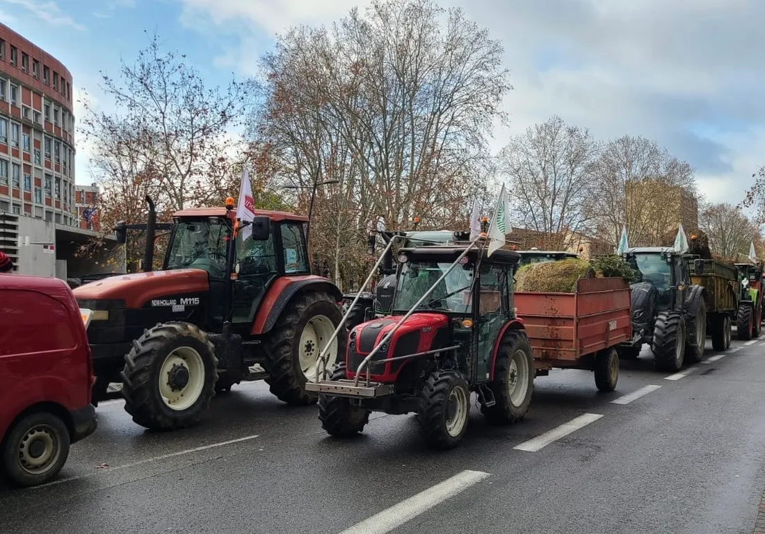 L'autoroute A64 sera certainement bloquée par des tracteurs