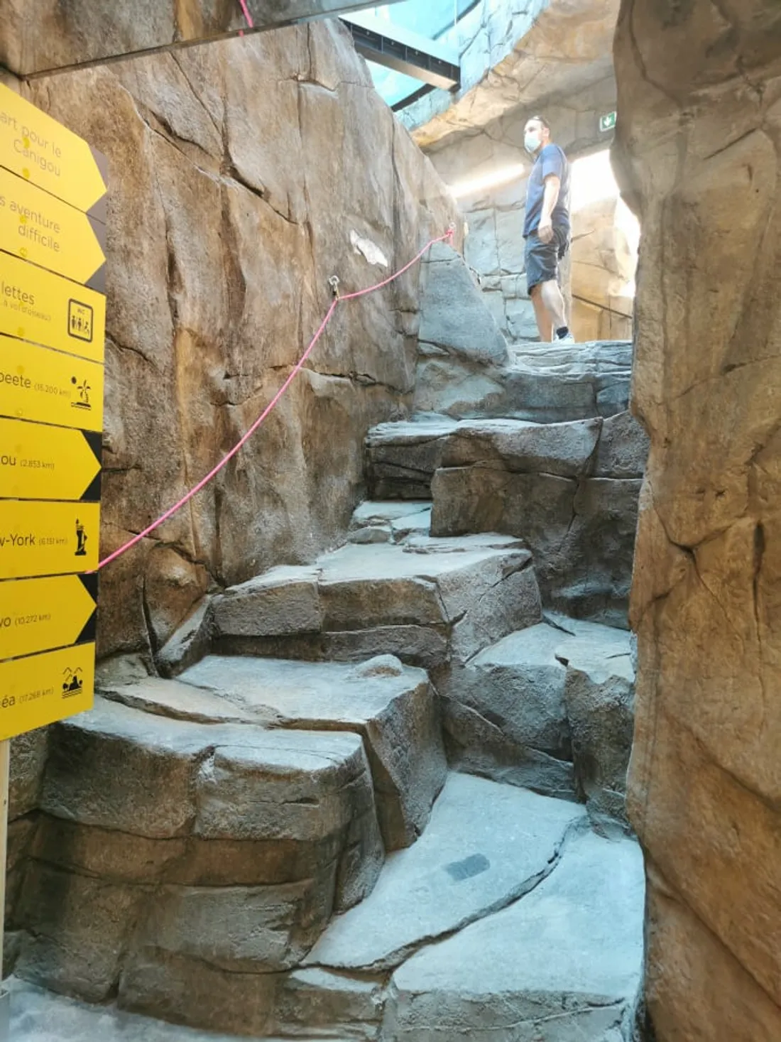 l'accession du Mont Canigou pour commencer la visite 