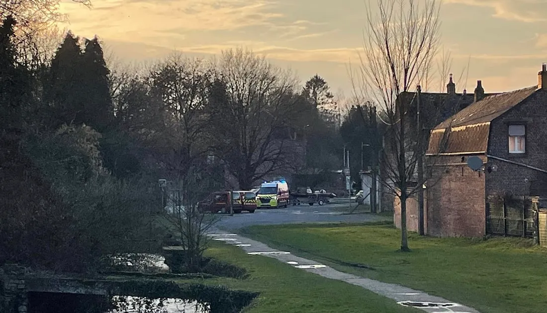 La rivière l'Helpe mineure, ce vendredi soir à Fourmies