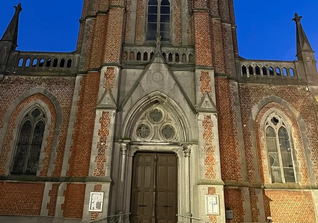 église