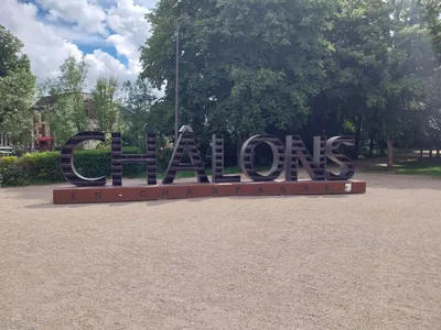 Châlons