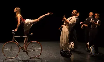 ExCENTRIQUES - Les Acrostiches