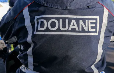 Les autorités douanières mettent fin à un réseau d'importation de drogue de synthèse