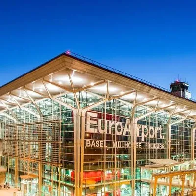 Euro Aiport bâtiment nuit