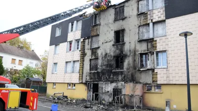Un immeuble de Châteaudun ravagé par les flammes ce matin