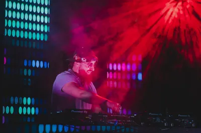 Saucisson, fromage et hardstyle ce week-end à Bailleau-le-Pin