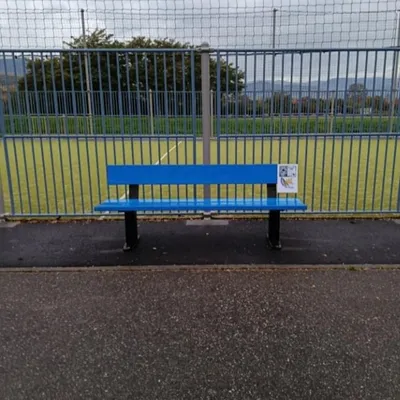 Un banc bleu à Ingersheim