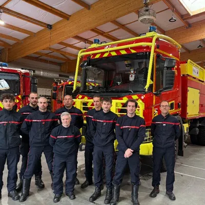 𝐔𝐧 𝐧𝐨𝐮𝐯𝐞𝐚𝐮 "𝐬𝐮𝐩𝐞𝐫 𝐜𝐚𝐦𝐢𝐨𝐧" 𝐝𝐞𝐬𝐭𝐢𝐧𝐞́...