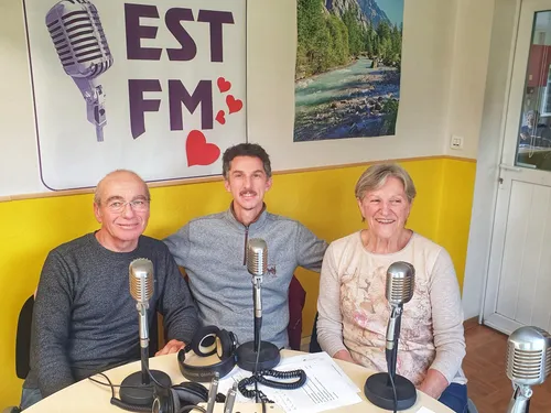 Le collectif IMPACTS sur EST FM