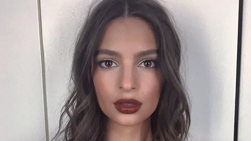 Emily Ratajkowski n’est plus un cœur à prendre ! 