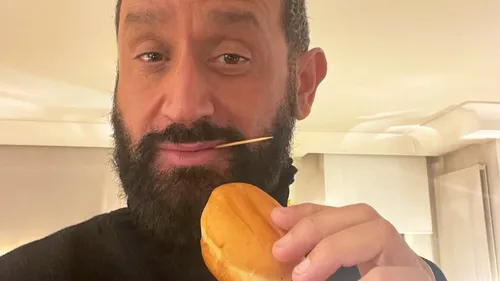 Une histoire d’amour surprenante pour Cyril Hanouna. 