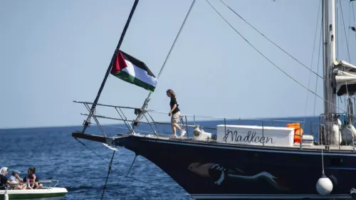 Intervention israélienne en mer : le navire humanitaire de Thunberg...