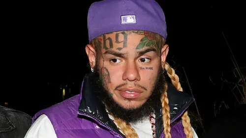 6ix9ine aurait-il organisé son agression ? (VIDÉO)