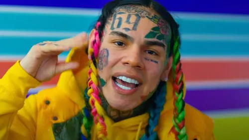 6ix9ine viré d'un bar après une tentative de vol