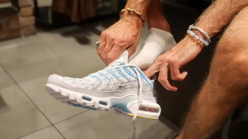La Nike Air Max Plus TN 'Marseille' enflamme les rues !